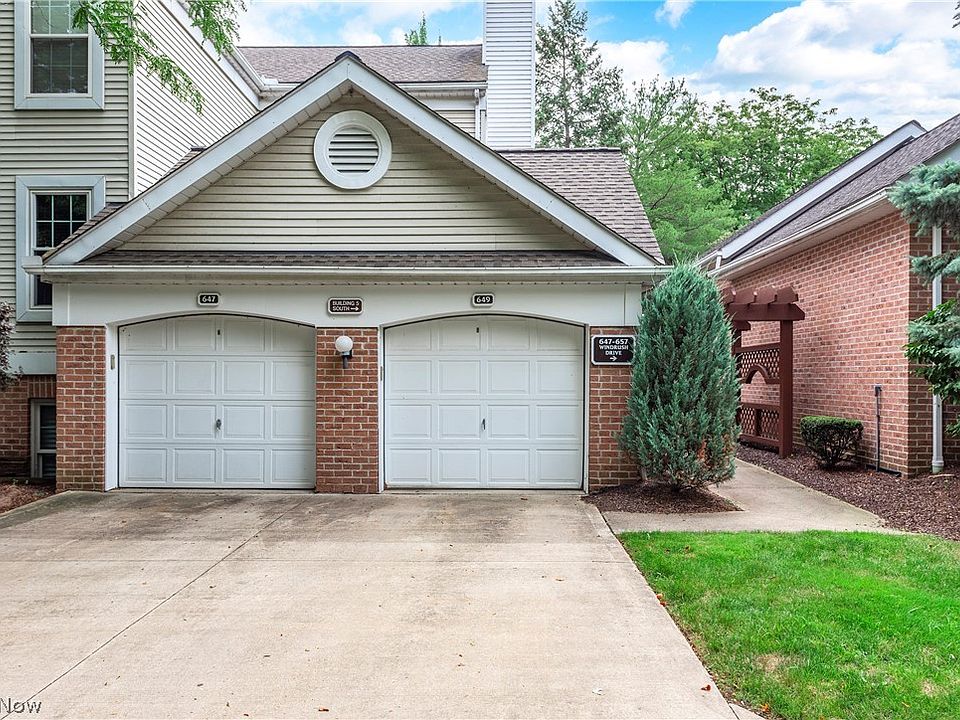 1st image of 649 Windrush Dr #B1