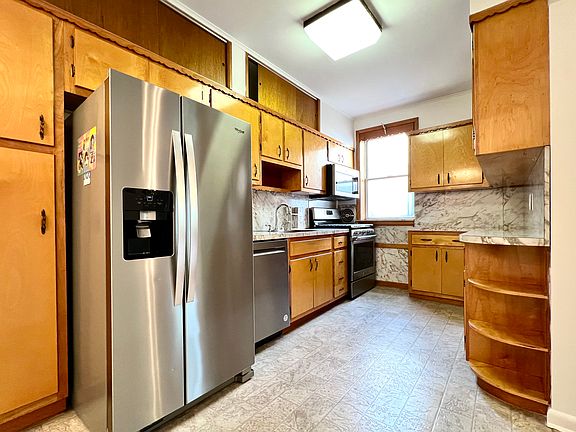 2nd image of 23-54 24th St #3B