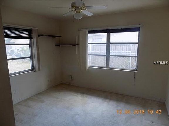 4th image of 1131 44th St