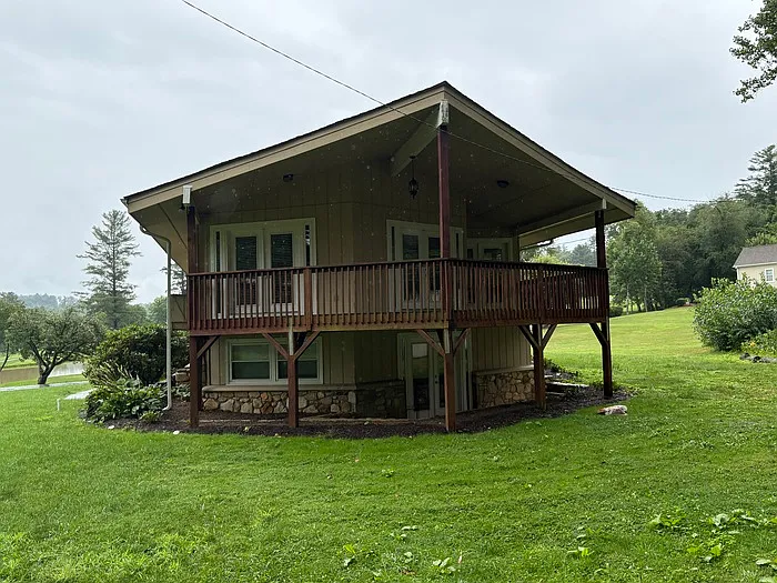 42 Greene Dr — Photo 4