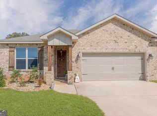 124 Hay Bale Way, Perry, GA 31069