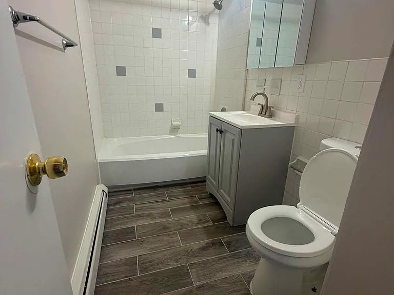 67-69 Brinkerhoff St #4DD — Photo 9