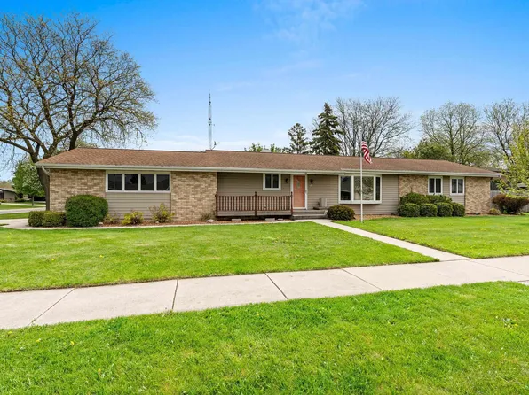 95 S Pioneer Pkwy, Fond Du Lac, WI 54935