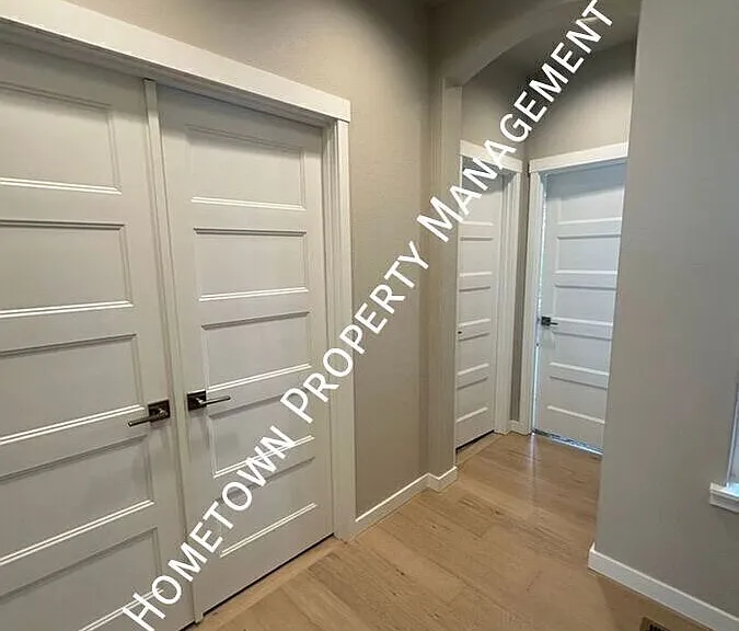620 Natalee Jo St SE — Photo 6