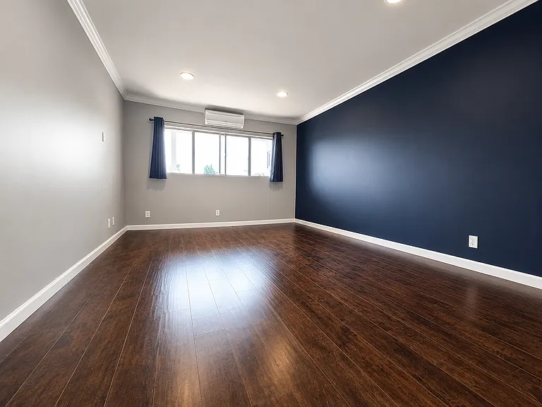 1299 Cordova St #308 — Photo 11