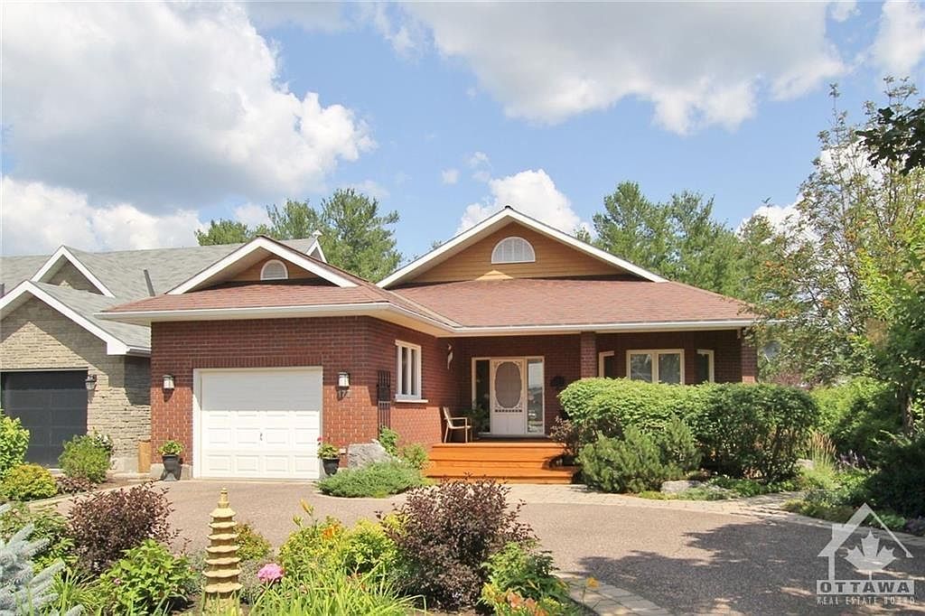 177 Charles St, Arnprior, ON K7S 3V5 Zillow