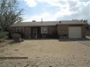 719 Orchid Dr SW, Rio Rancho, NM 87124