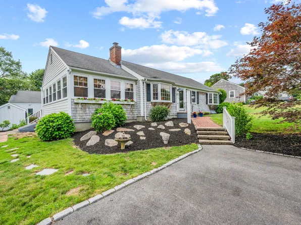 69 Joan Road, Centerville, MA 02632