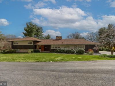 1090 Cardinal Dr, Harrisburg, PA, 17111