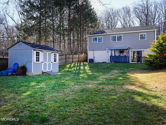 5th image of 380 Navesink Avenue