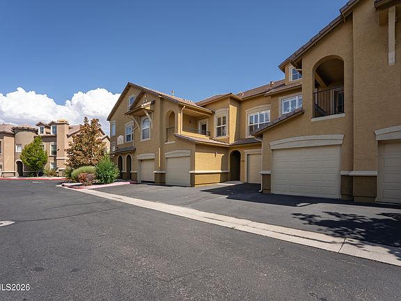 5th image of 1325 S Meadows Pkwy APT 122
