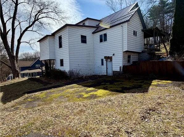 268-270 E 4th St, Corning, NY 14830