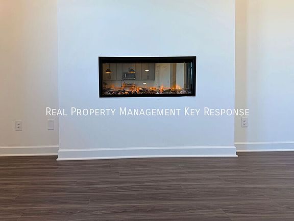 4th image of 8386 Turnbull Dr