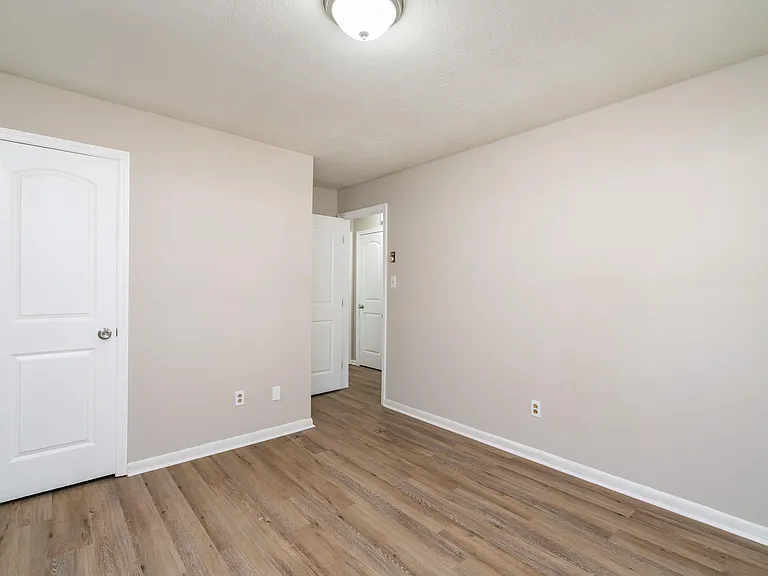 5608 Jacksboro Pike #2 — Photo 9