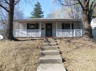 5034 Crest Dr, Kansas City, KS 66106