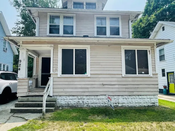 924 Hickory St, Niles, MI 49120