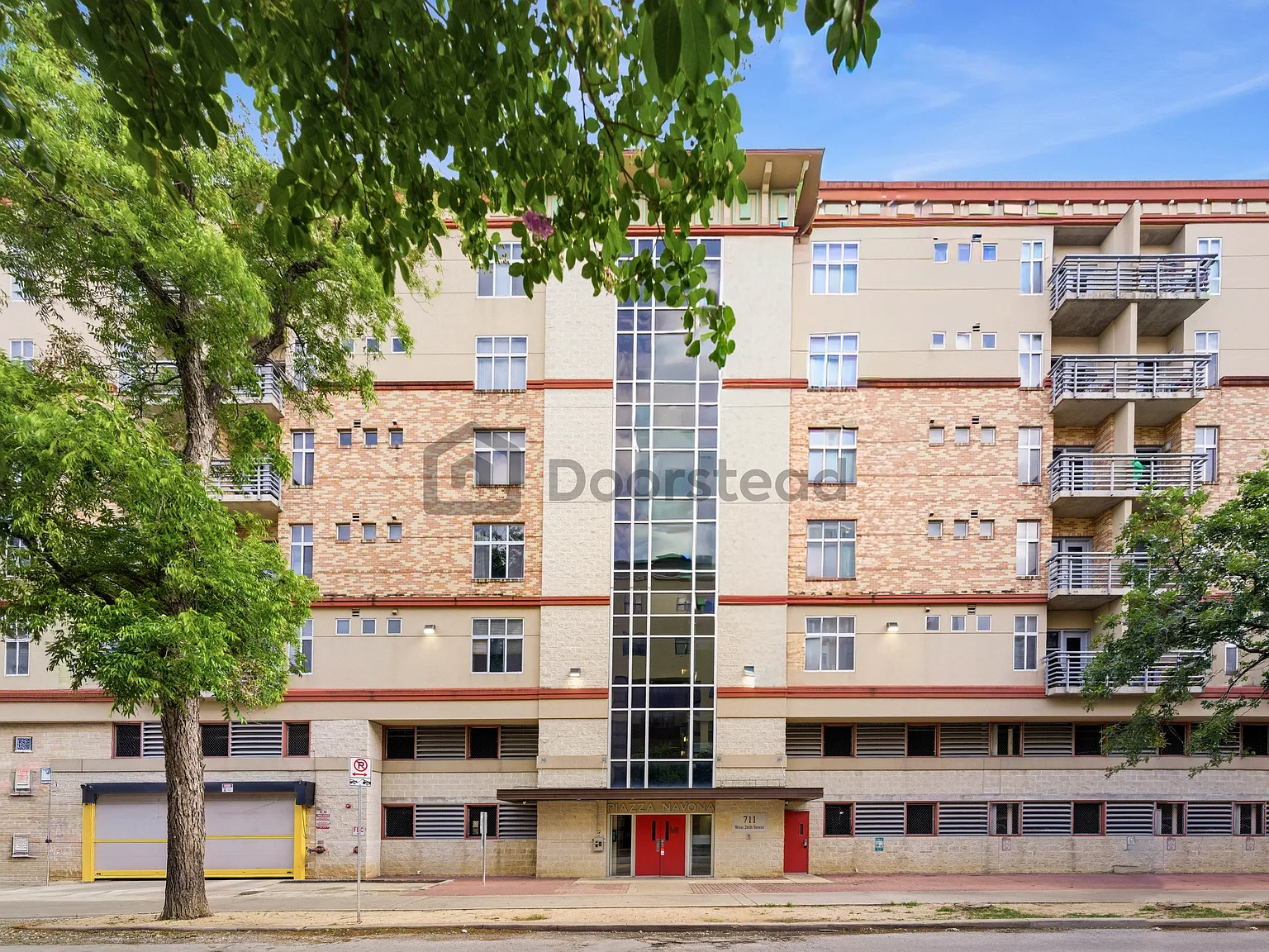 2 bed, 2.0 bath, 969 sqft, $1,900 — Photo 1