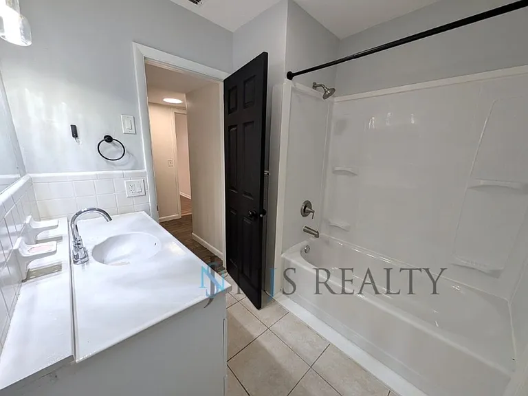 1342 Belleair Rd — Photo 22