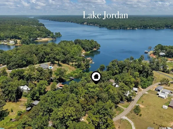 229 Mimosa Rd, Deatsville, AL 36022
