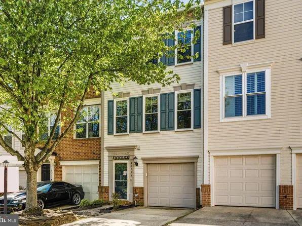43153 Huntsman Sq, Ashburn, VA 20148