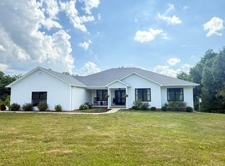 2003 Cream Ridge Rd, Junction City, KY 40440