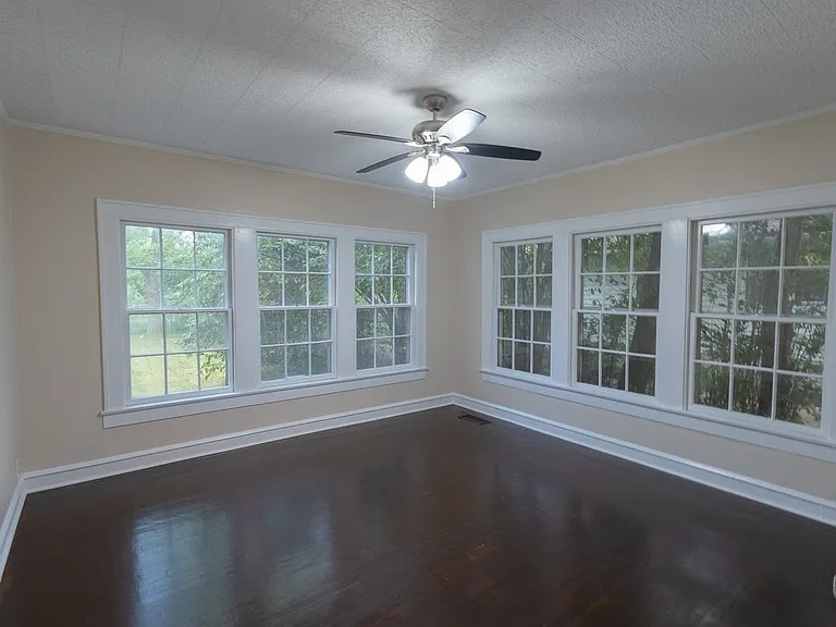 2714 Morrow Ave — Photo 14