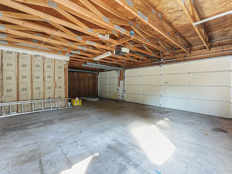 5113 Brassfield Dr SE — Photo 37