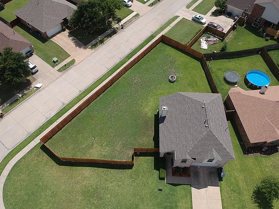 5th image of 200 Millstone Dr