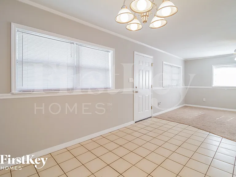 510 Connecticut Ave — Photo 4