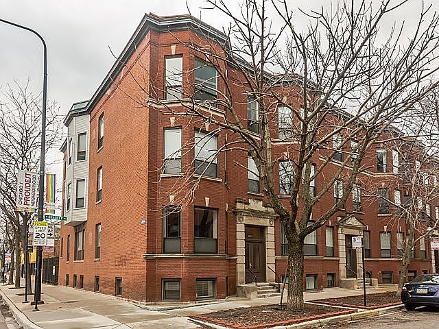 1st image of 801 W Bradley Pl #G