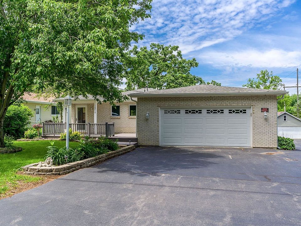 1st image of 10210 Queen Oaks Dr