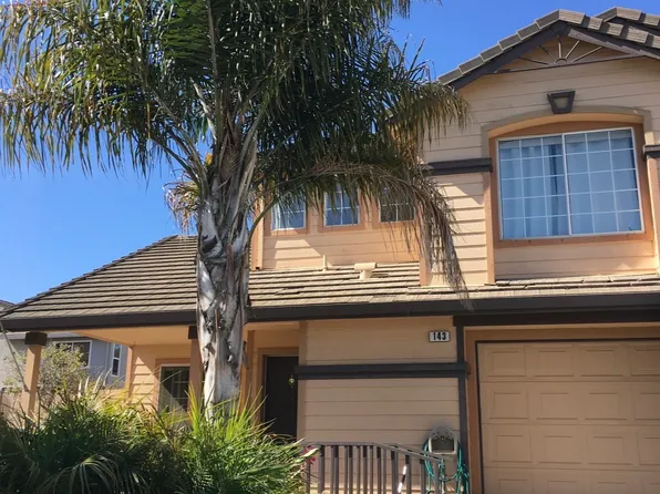 143 Pennsylvania Dr, Salinas, CA 93906