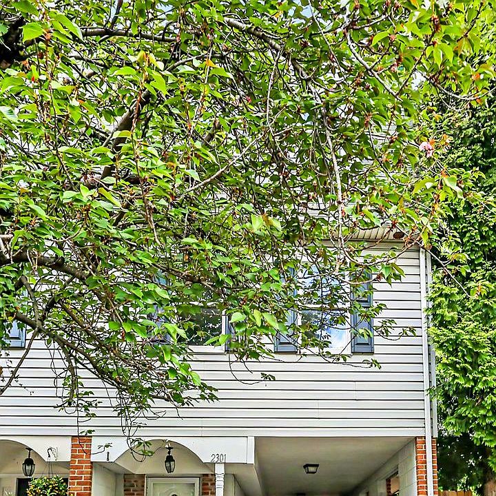 1st image of 2301 N 2nd St