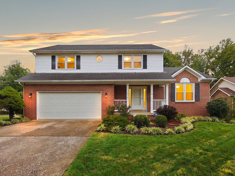 1st image of 1076 Autumn Ridge Dr