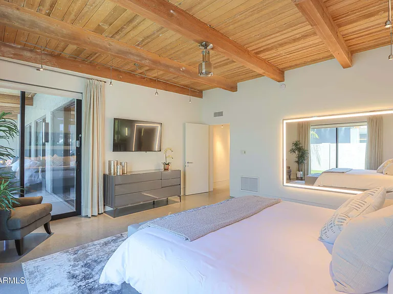 6333 N Scottsdale Rd #22 — Photo 32