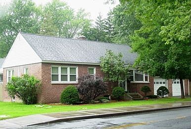 1st image of 256 Tampa Ave