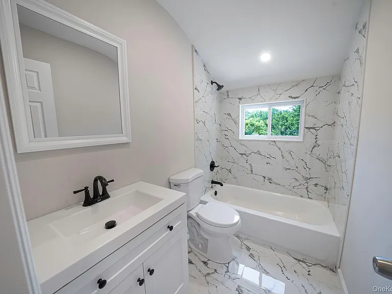 610 Americus Ave — Photo 20