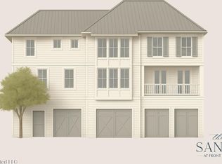 106 S Beach Dr, Ocean Springs, MS 39564