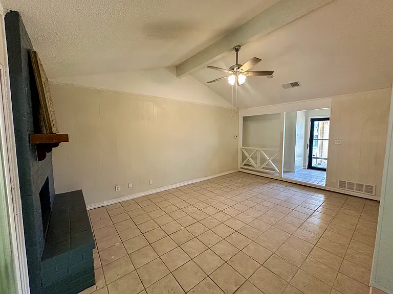Living Room with vaulted ceilings