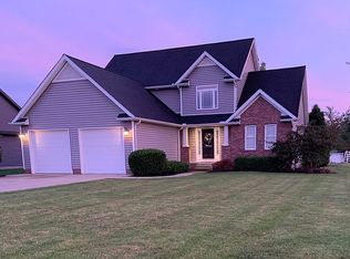 813 Dalton Dr, Warren, OH 44485