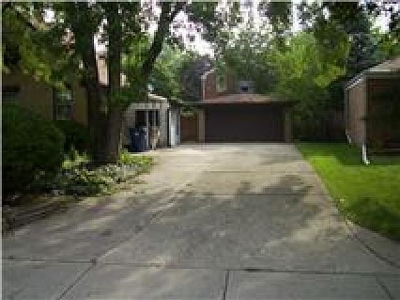 5th image of 2429 Elder Ln