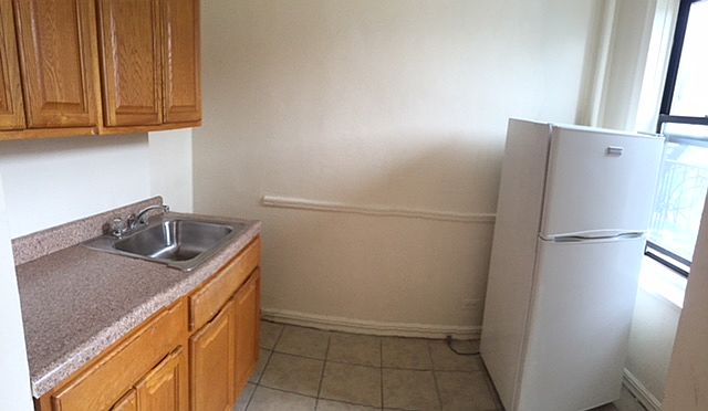 2nd image of 667 Ocean Ave APT 3C