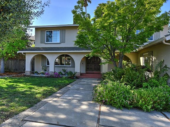 3rd image of 6929 Maiden Ln