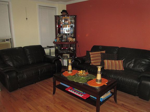 3rd image of 2750 Olinville Ave APT 3G