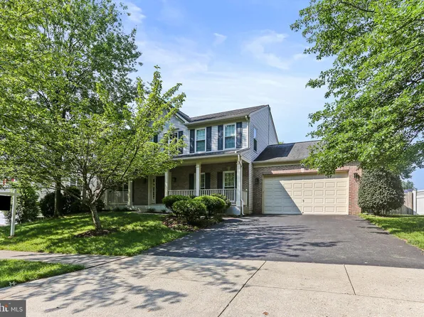 8023 Race Horse Ln, Bowie, MD 20715