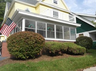 735 Atwood St NE, Grand Rapids, MI 49503