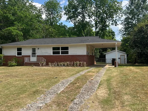 2552 Allan Way, Macon, GA 31206