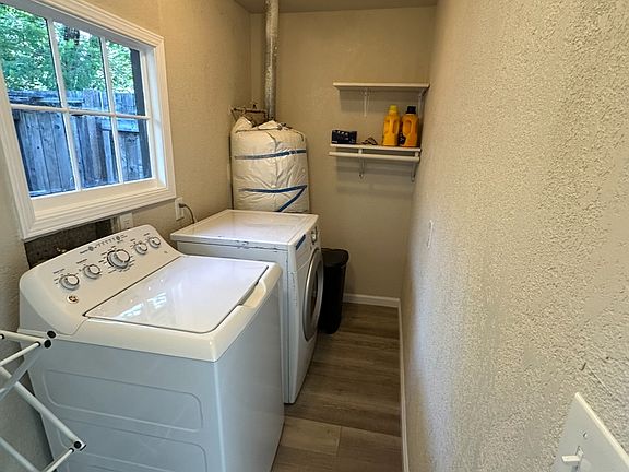 5th image of 13559 Arnold Dr #1