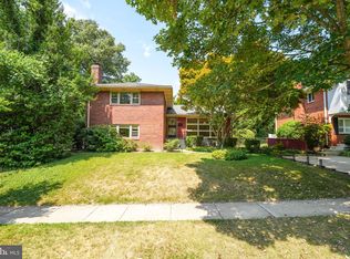 8504 Sundale Dr, Silver Spring, MD 20910