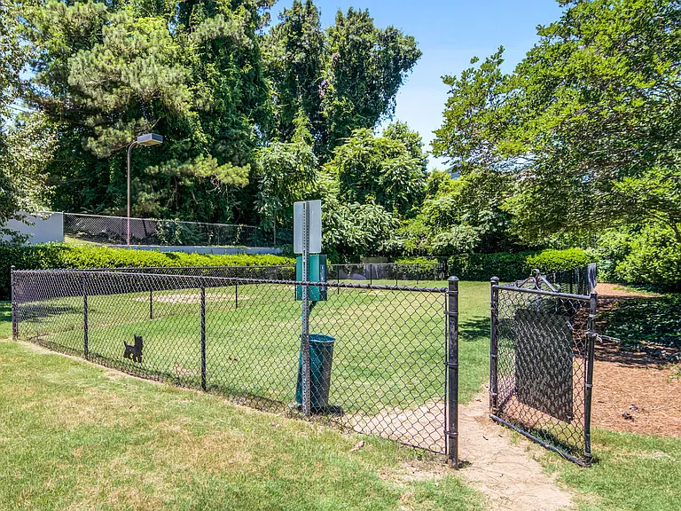 Junction at Vinings — Photo 16